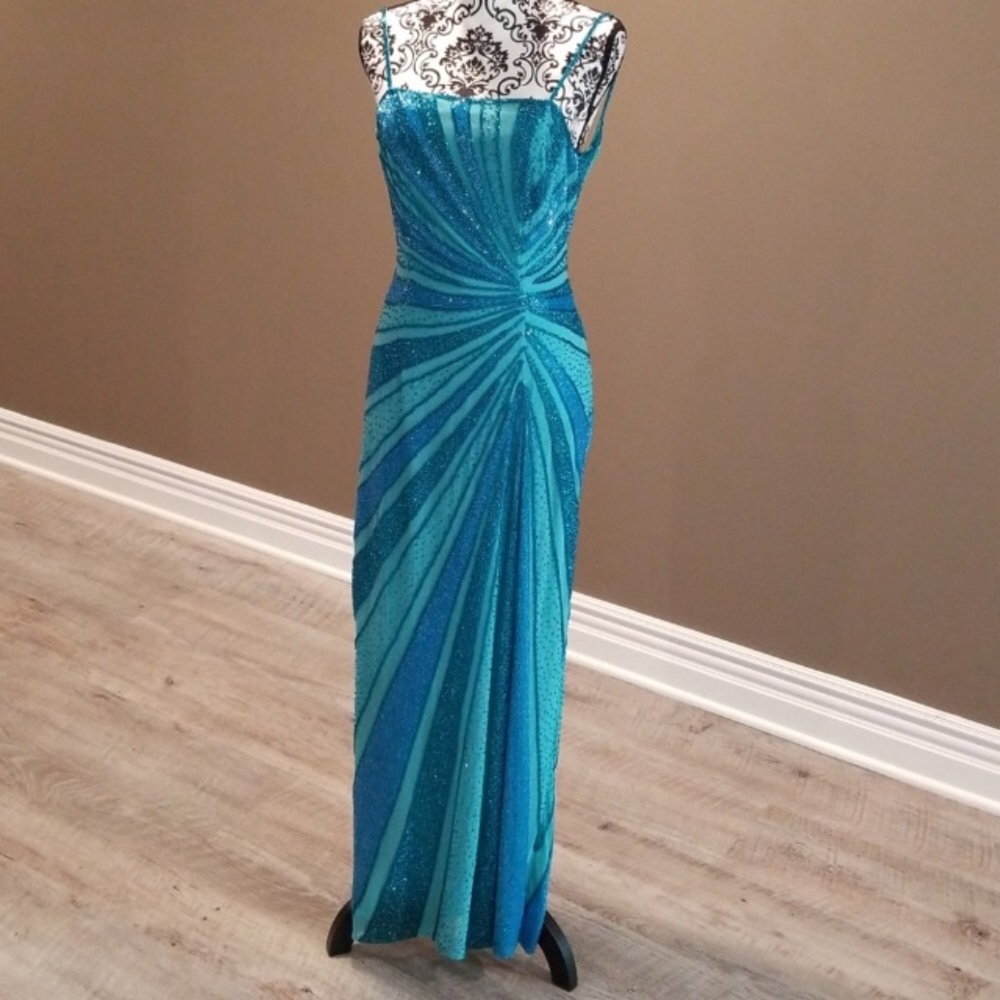 Sequin full length dress GORGEOUS PROM